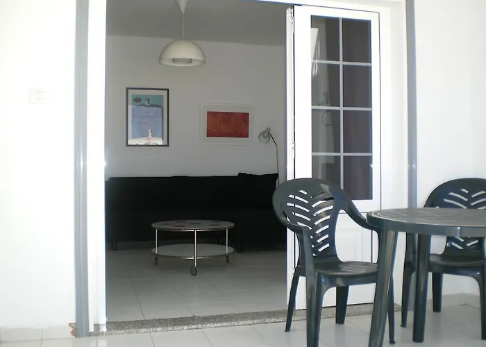 Panelos B1 * بويرتو ذيل كارمين